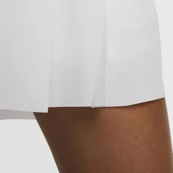 Nike Women's 15" Dri-Fit UV Ace Golf Skort XL